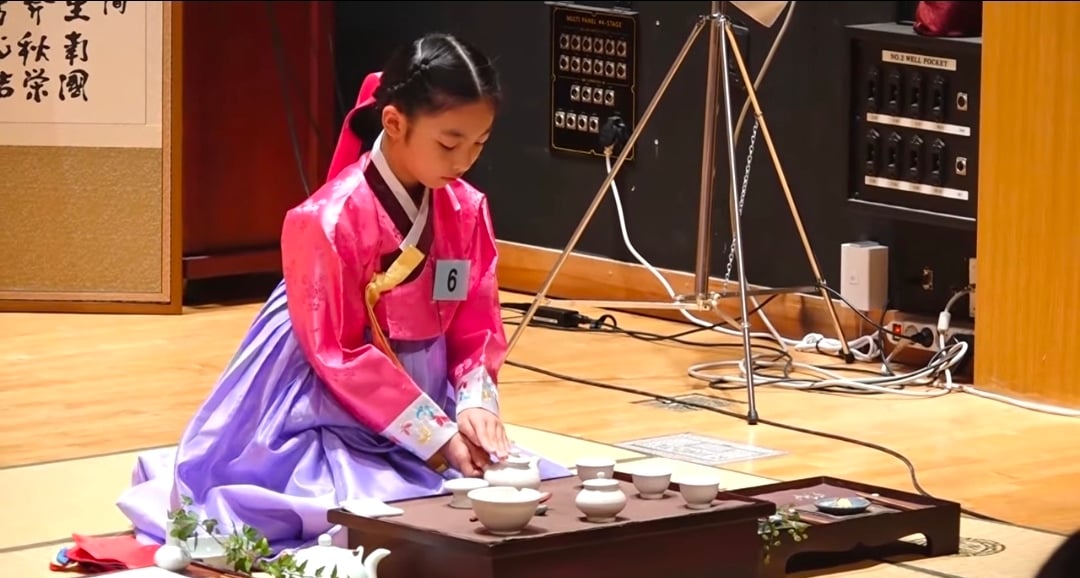 [잡담] 리센느 메이 과거 떴는데 | 인스티즈