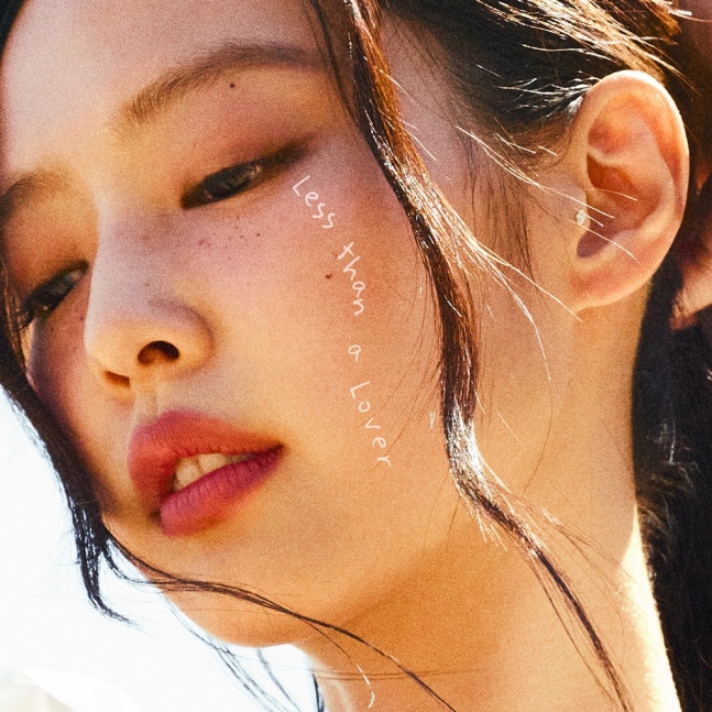 [정보/소식] 서머퀸 끝판왕 온다…제니, 오늘(24일) 신곡 '레스 댄 어 러버' 공개 | 인스티즈