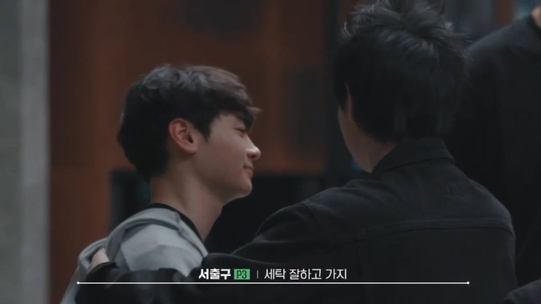 [잡담] 피겜 X 이진형 맨날입던 검정 반팔티 행방 | 인스티즈