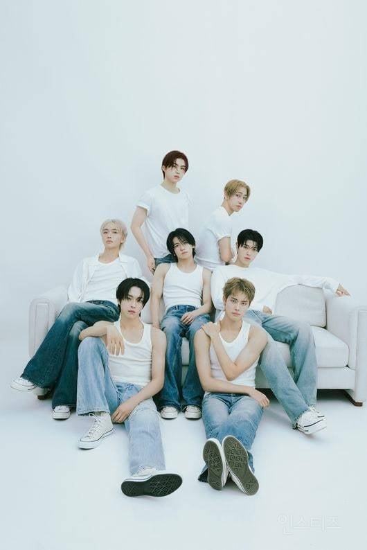 뉴비트, 오늘(25일) 'KMA 2026' 출격..데뷔곡→특급 무대 예고 | 인스티즈