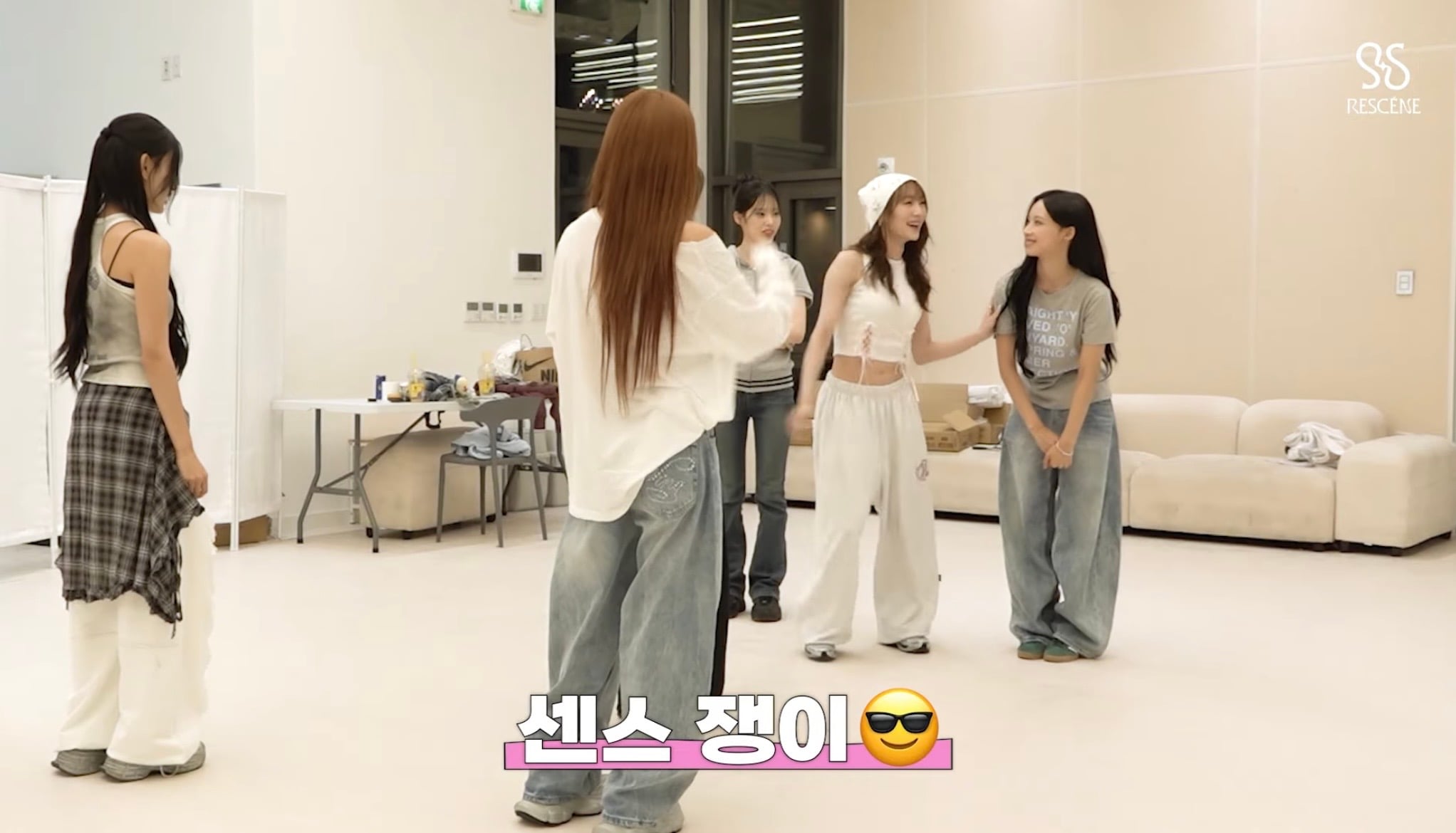 [잡담] 원이 사회성 어디서 배운 걸까 | 인스티즈