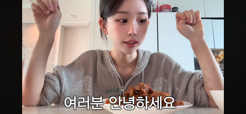 [잡담] 와.. 조두팔 진짜 몰라보게 달라졌네 | 인스티즈
