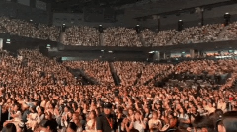[잡담] 오늘 앤더블 마카오 콘서트 사람 많이 왔네 | 인스티즈
