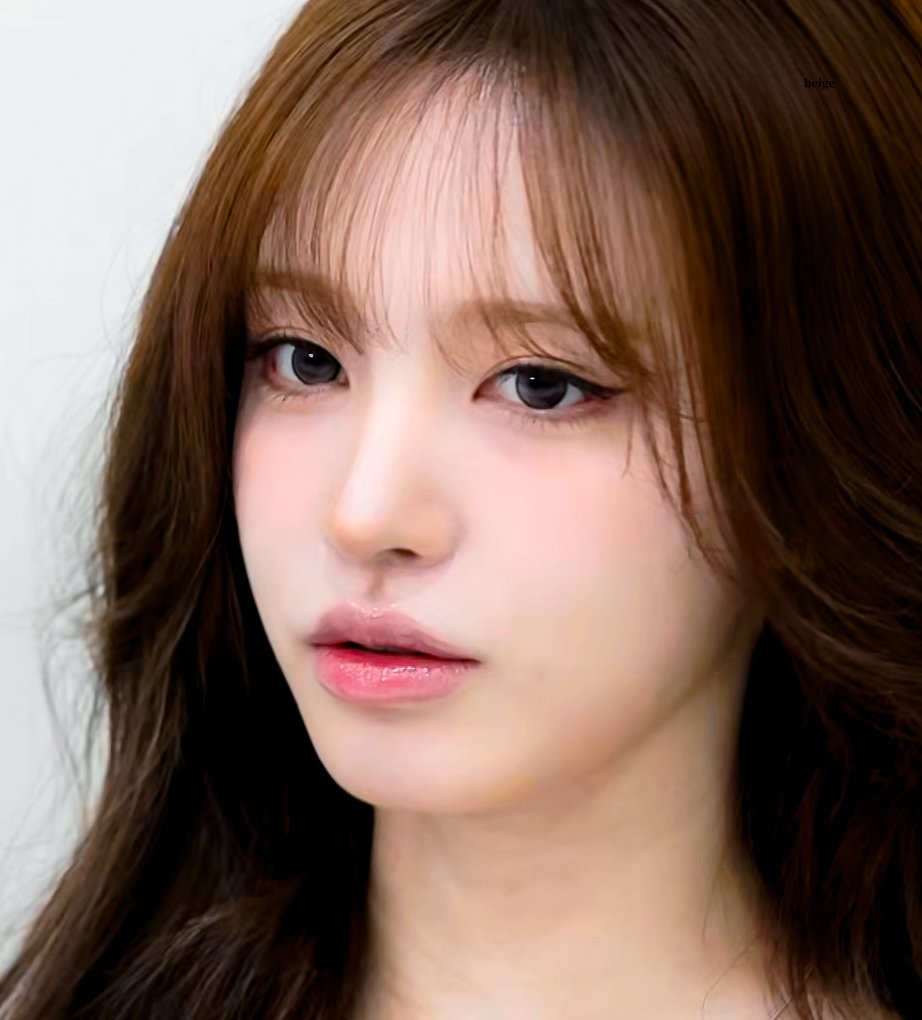 [잡담] 아니 아이브 리즈 요즘 얼굴 진짜 뭐임? 당황스러움 | 인스티즈