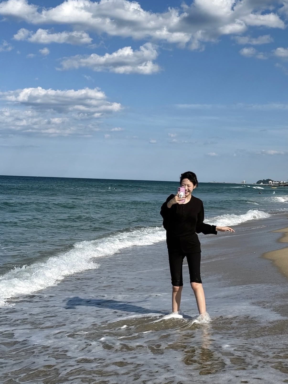 [잡담] 바타가 올린 지예은 사진 이상적인 훈녀여친짤같다 | 인스티즈