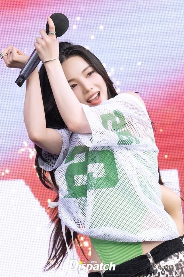오늘자 워터밤 에스파 카리나 기사사진 jpg | 인스티즈
