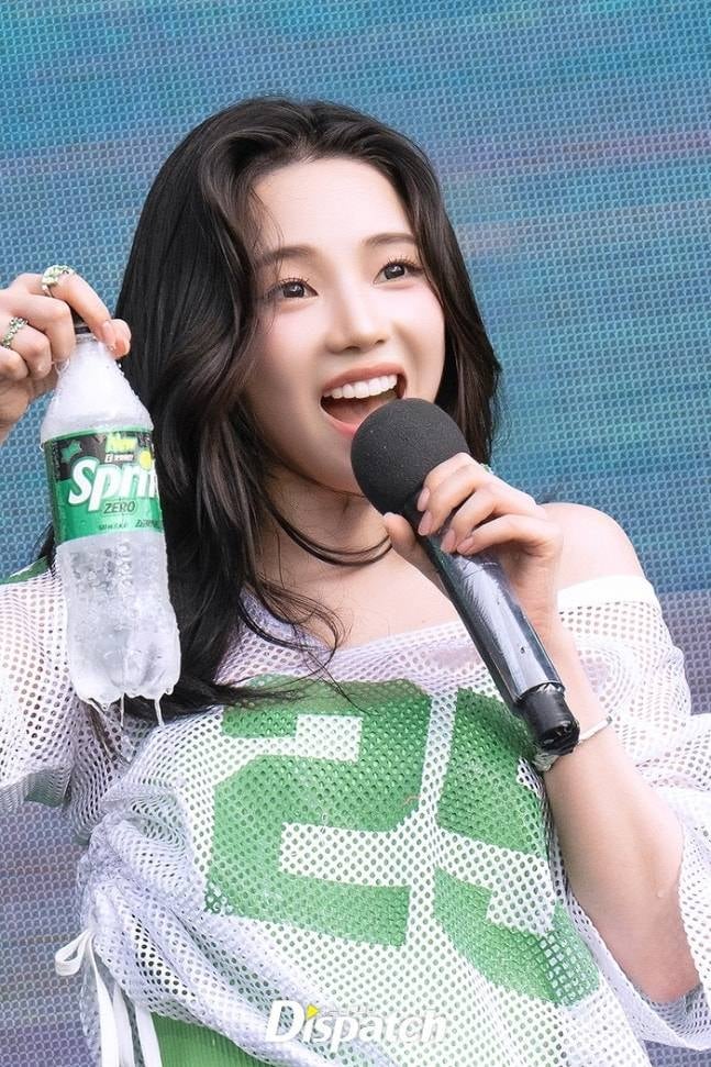 오늘자 워터밤 에스파 카리나 기사사진 jpg | 인스티즈