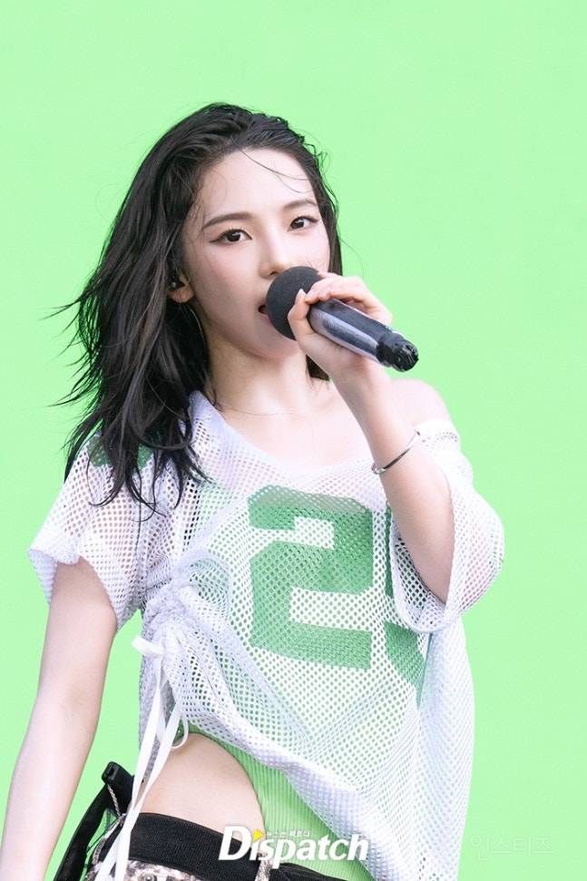 오늘자 워터밤 에스파 카리나 기사사진 jpg | 인스티즈