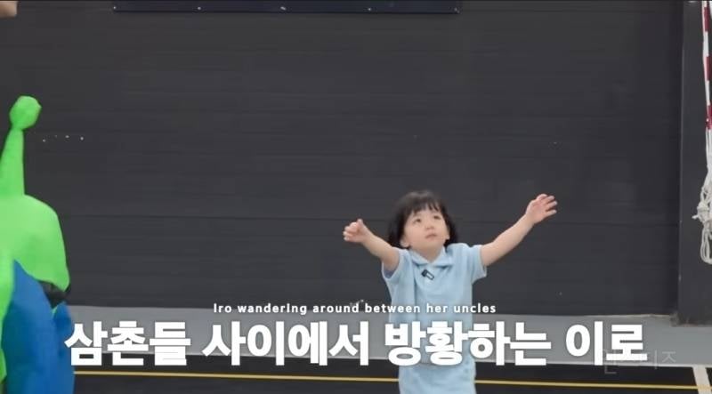 아이돌 삼촌들한테 배구배우는 3살 배구천재.jpg | 인스티즈