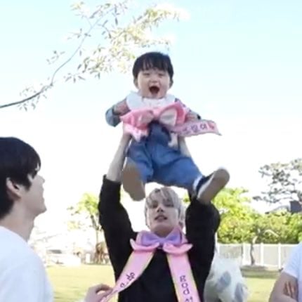 [잡담] 유준이 이때 진짜 거의 날았는뎈ㅋㅋㅋㅋ | 인스티즈