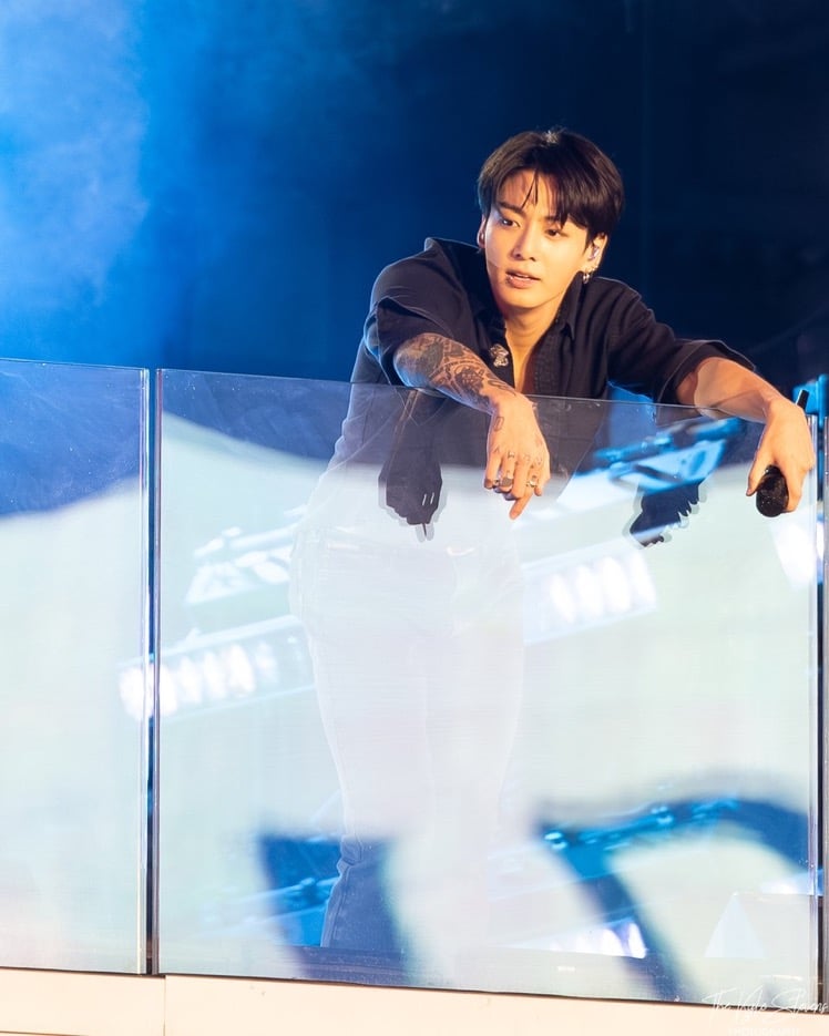 [잡담] 타임스퀘어 정국 게릴라 공연 | 인스티즈
