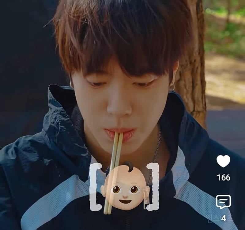 아침부터 컵라면을 때려넣는 09년생 아이돌 | 인스티즈