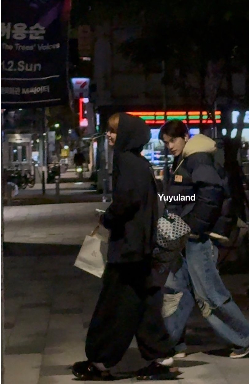 [잡담] 투어스 신유는 폰카가 진짜 앙임 | 인스티즈