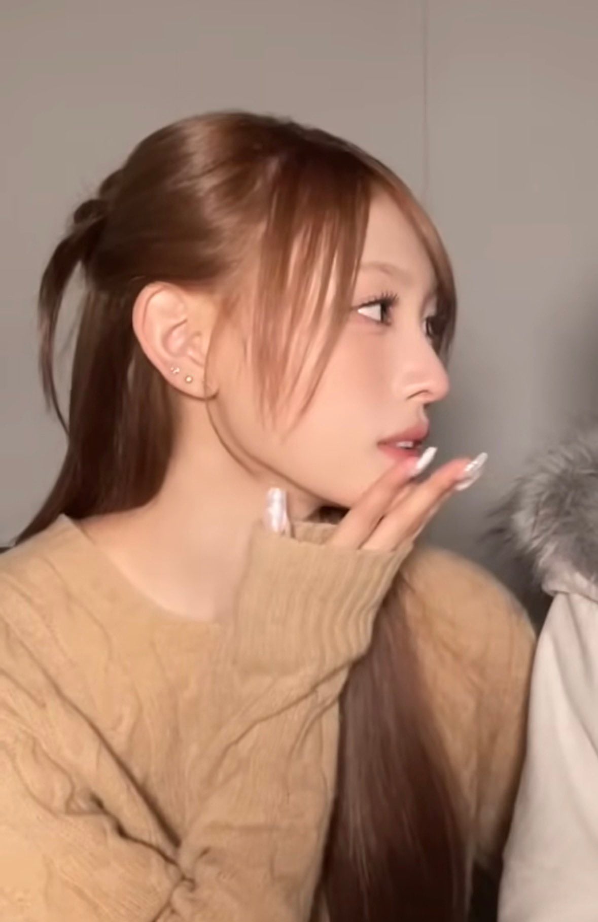 [잡담] 미나미 옆모습 증말 이쁘구나... | 인스티즈
