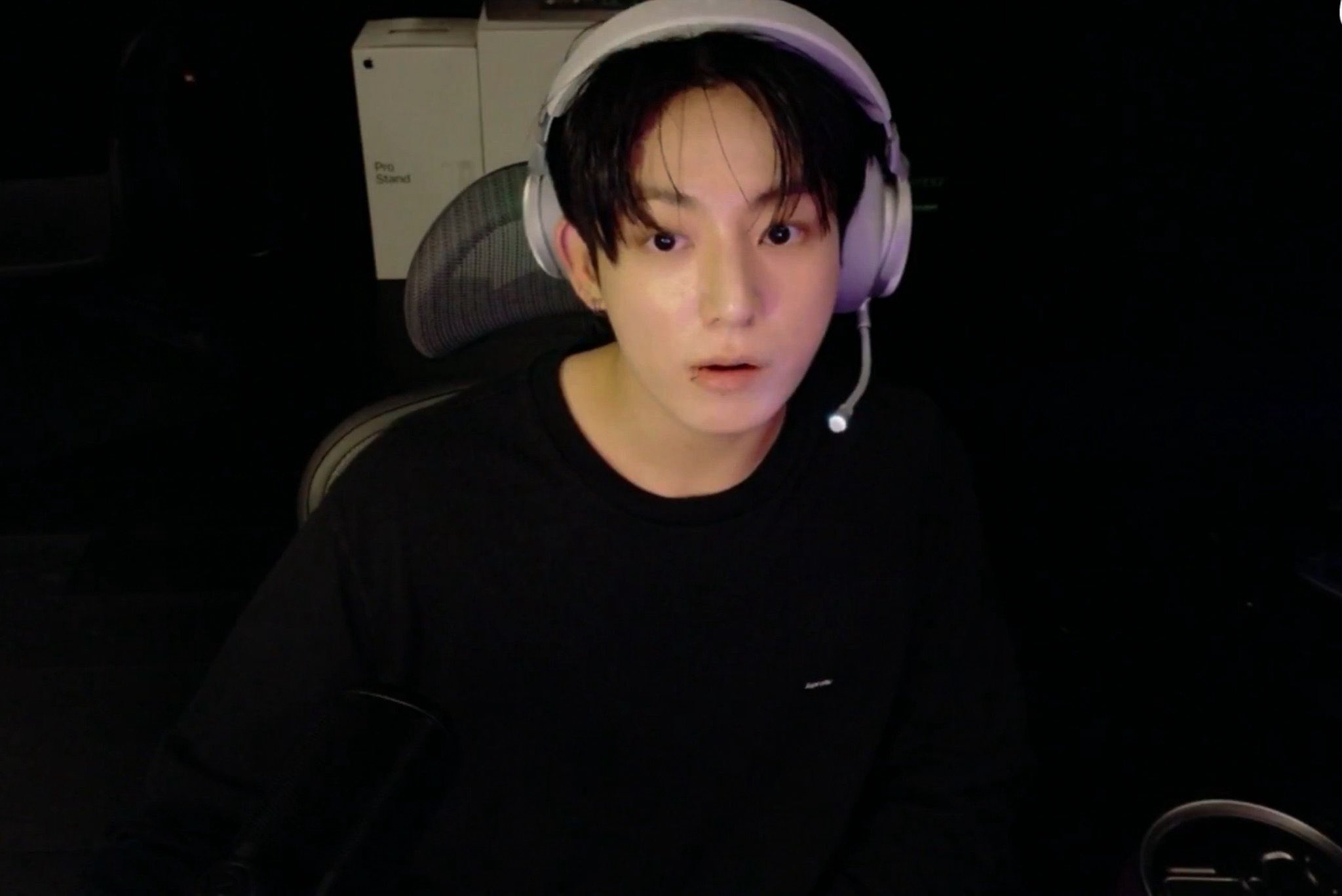 [잡담] 정국 라방 얼굴보ㅑ,,,, | 인스티즈