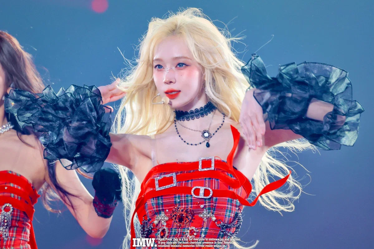 다시봐도 레전드였던 24년 일본 슴콘 드라마 무대 바람 맞는 에스파 윈터.jpgif | 인스티즈