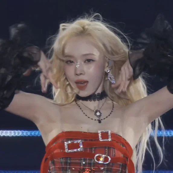 다시봐도 레전드였던 24년 일본 슴콘 드라마 무대 바람 맞는 에스파 윈터.jpgif | 인스티즈