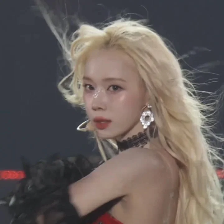 다시봐도 레전드였던 24년 일본 슴콘 드라마 무대 바람 맞는 에스파 윈터.jpgif | 인스티즈