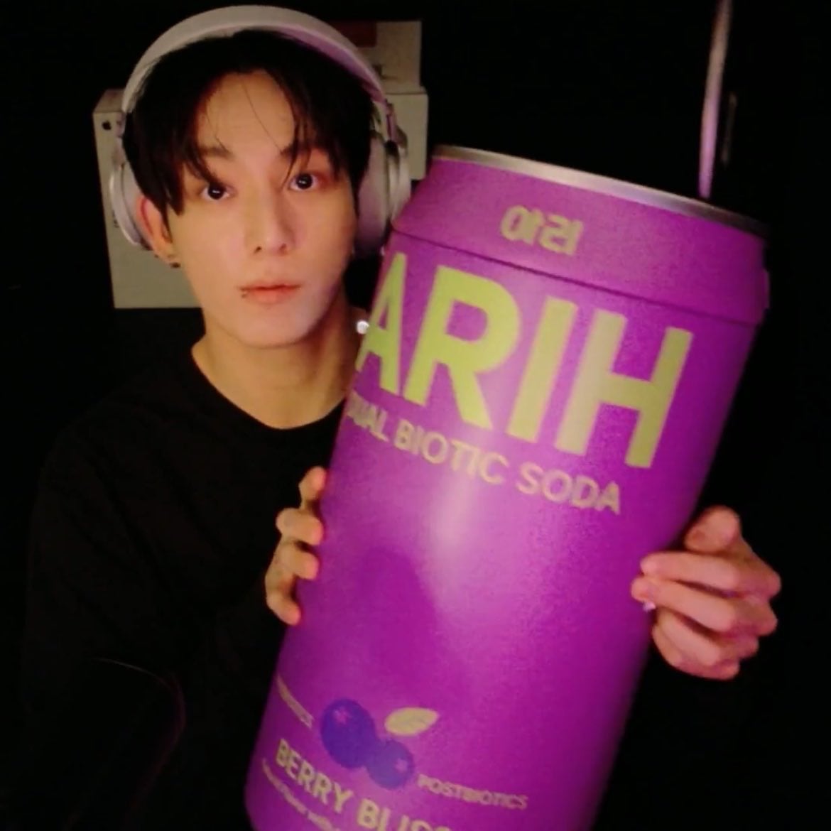 [잡담] 정국 쓰레기통 들고 왜 존잘인건데 | 인스티즈