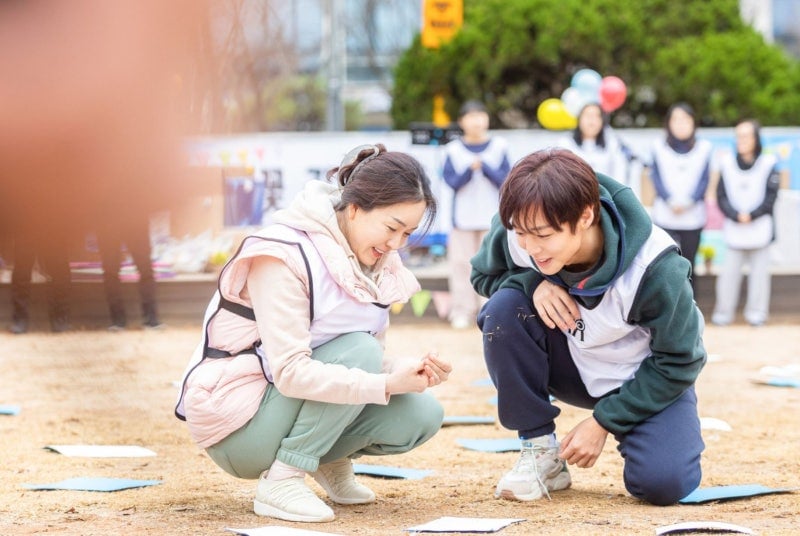 [잡담] 박지훈 데뷔 이래로 매년 공백기 없이 열심히 활동한 거 갑자기 뻐렁참 | 인스티즈