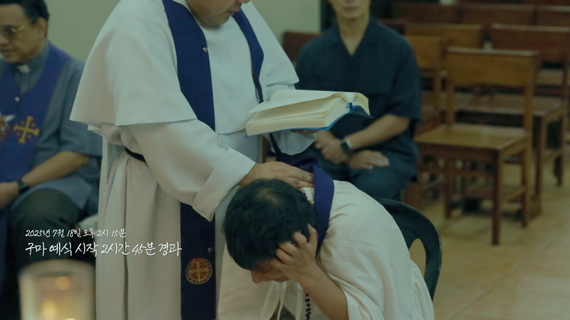 샤먼 제작진이 구마 예식 촬영 중 망했다고 생각했던 순간 | 인스티즈