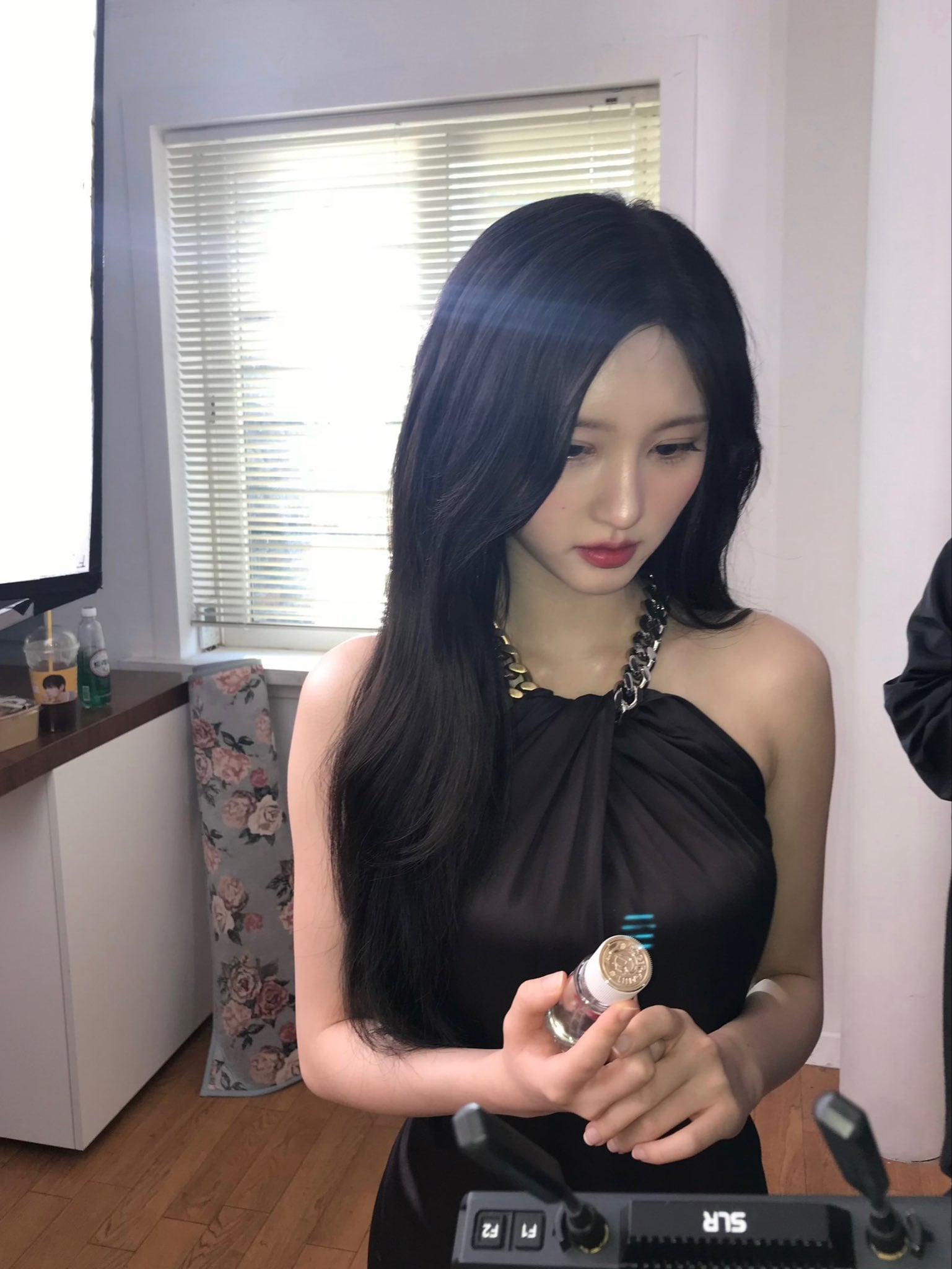 [잡담] 가을 향수광고 찍은거 너무너무 잘어울려 | 인스티즈