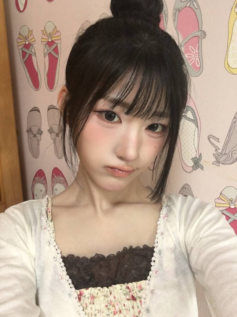 재생바를 어디에 둬도 𝙅𝙊𝙉𝙉𝘼 예쁜 여돌 | 인스티즈
