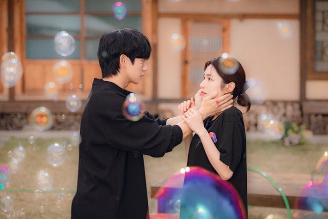 [정보/소식] 이엿사) '이런 은 사랑' 정해인 하영 비주얼 커플..."큰 도움 받아” | 인스티즈