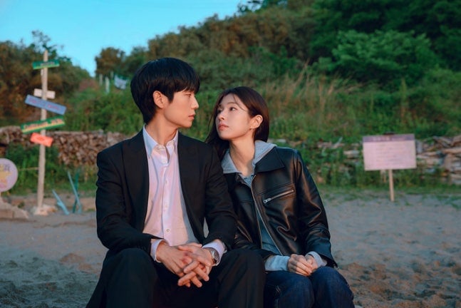 [정보/소식] 이엿사) '이런 은 사랑' 정해인 하영 비주얼 커플..."큰 도움 받아” | 인스티즈