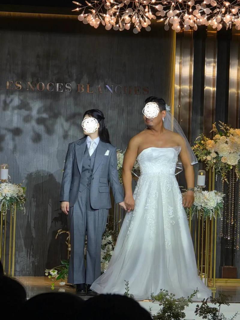 현재 스레드에서 난리난 웨딩드레스..JPG | 인스티즈