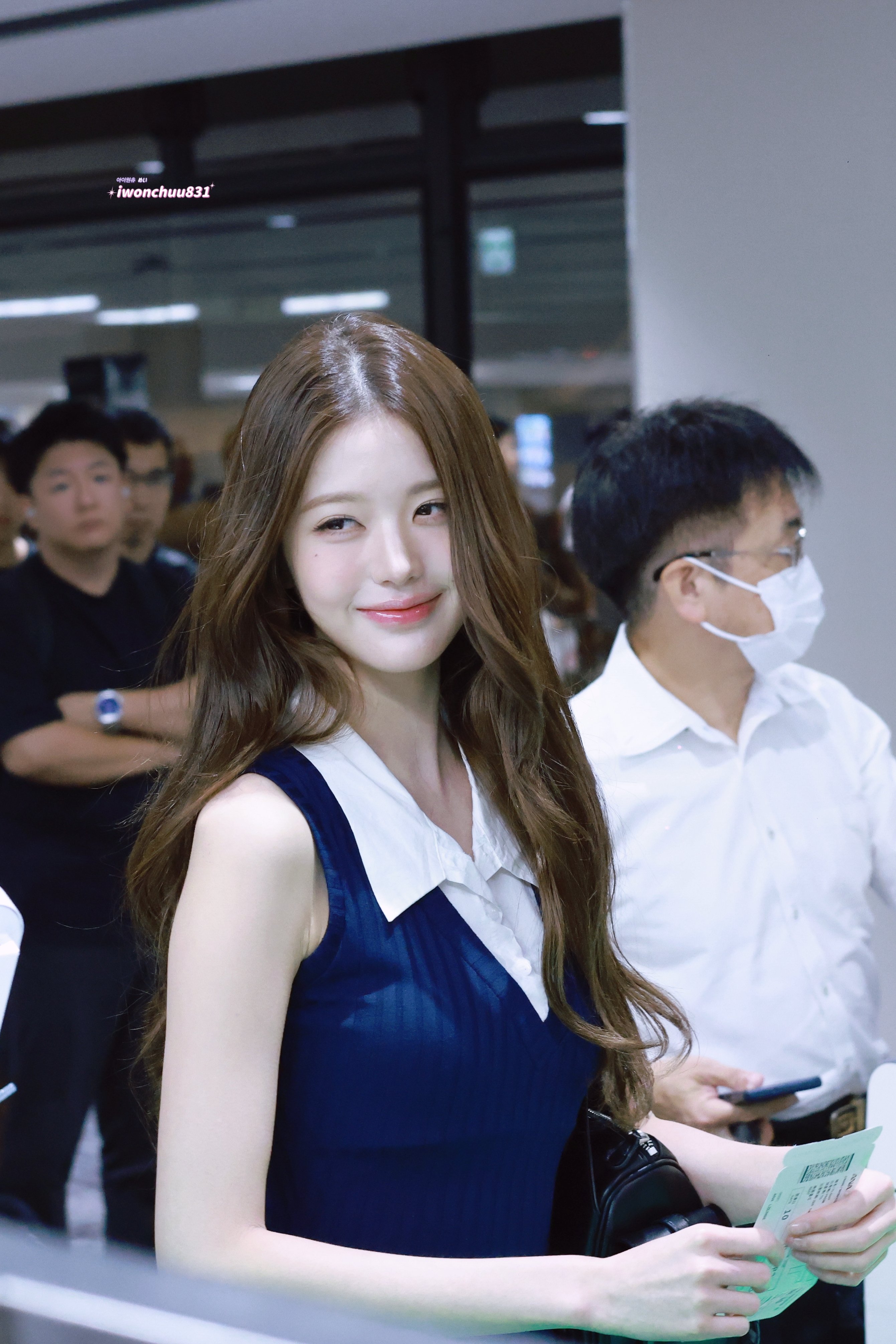 [잡담] 장원영 오늘 얼굴 초면이다 | 인스티즈