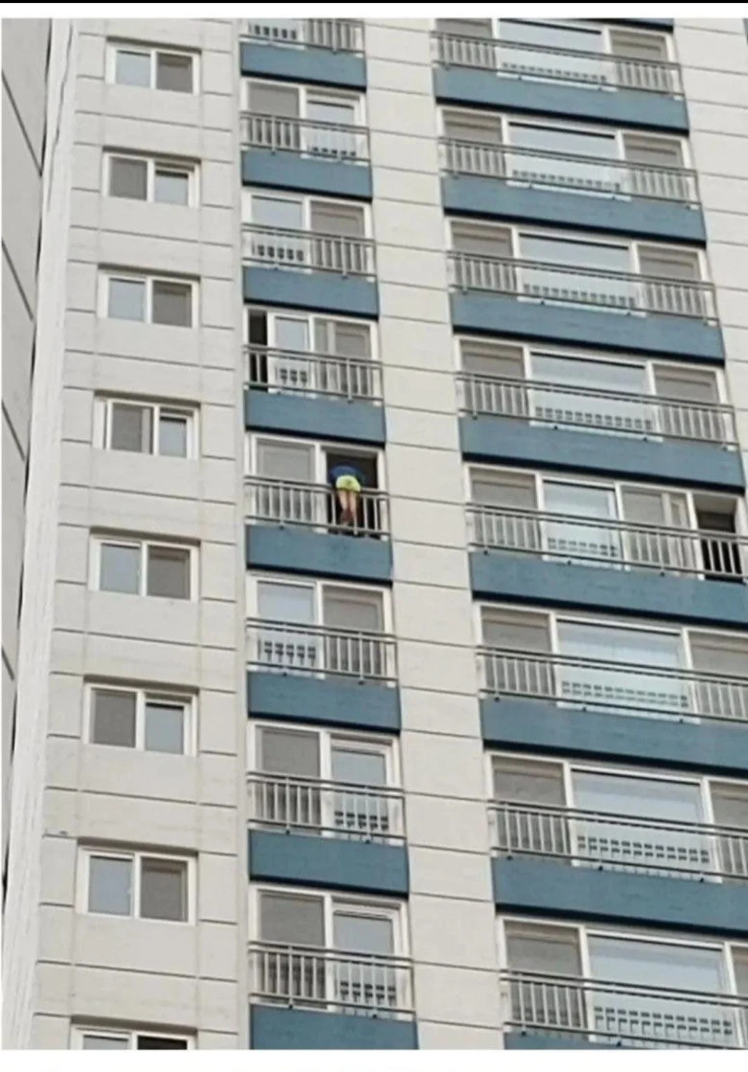 아파트 단톡방 999+뜨고 난리났던 이유.jpg | 인스티즈