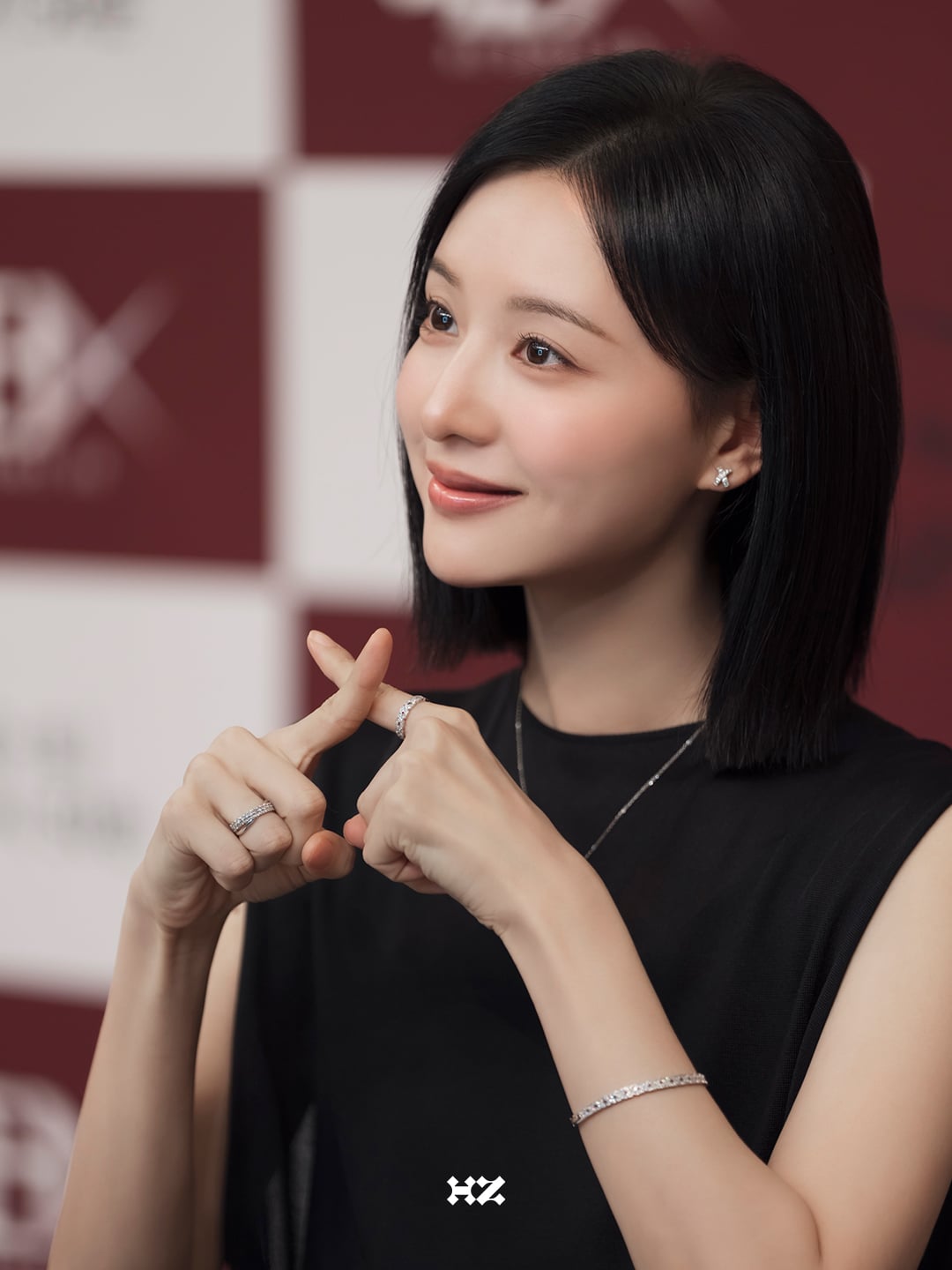 [잡담] 김지원) 오늘 뜬 김지원 소속사 인스타 올린 닥터X 제작발표회 비하인드 사진들 | 인스티즈