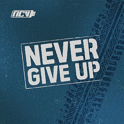 NEVER GIVE UP : 꺾이지 않는 마음