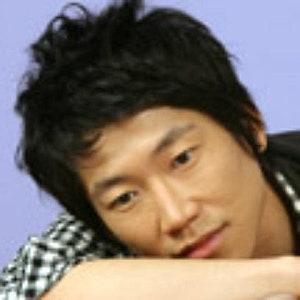 아티스트 프로필 사진 이미지