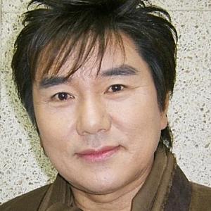 아티스트 프로필 사진 이미지