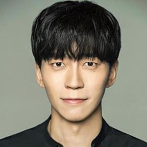아티스트 프로필 사진 이미지