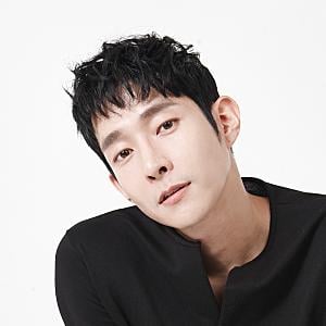 아티스트 프로필 사진 이미지