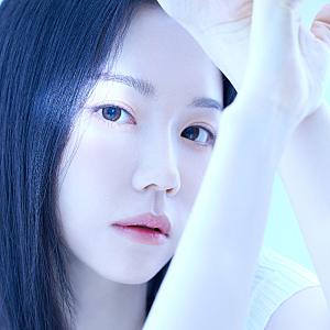 아티스트 프로필 사진 이미지