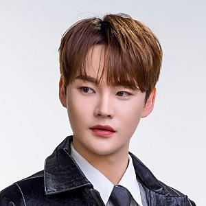 아티스트 프로필 사진 이미지