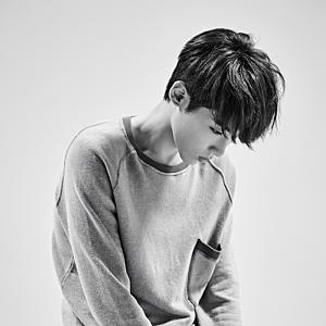 아티스트 프로필 사진 이미지