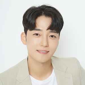 아티스트 프로필 사진 이미지