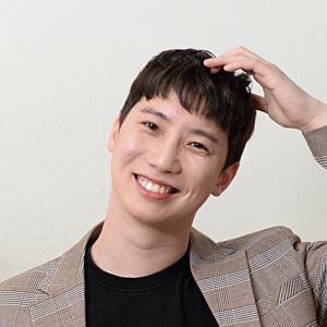 아티스트 프로필 사진 이미지