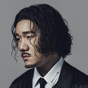 아티스트 프로필 사진 이미지