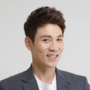 아티스트 프로필 사진 이미지