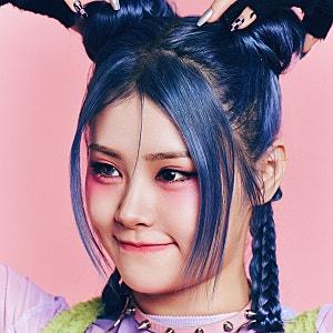 아티스트 프로필 사진 이미지