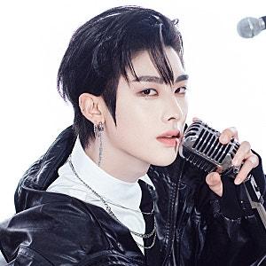 아티스트 프로필 사진 이미지