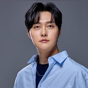 아티스트 프로필 사진 이미지