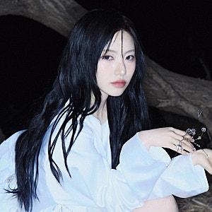 아티스트 프로필 사진 이미지