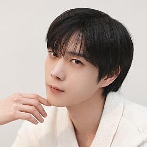 아티스트 프로필 사진 이미지